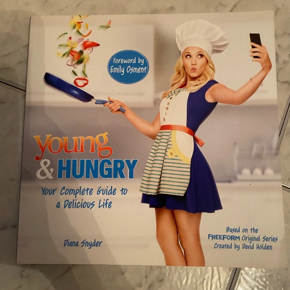 Young & Hungry: Your Complete Guide to a Delicious Life Book 👩‍🍳 brand new